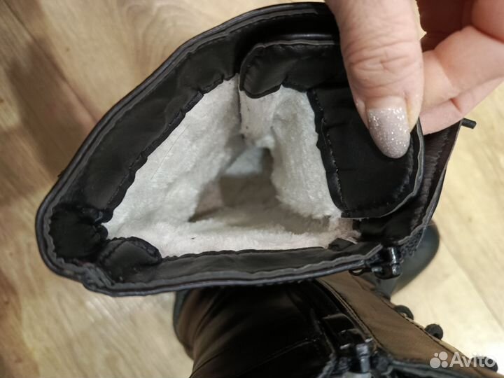 Зимние женские сапоги 38