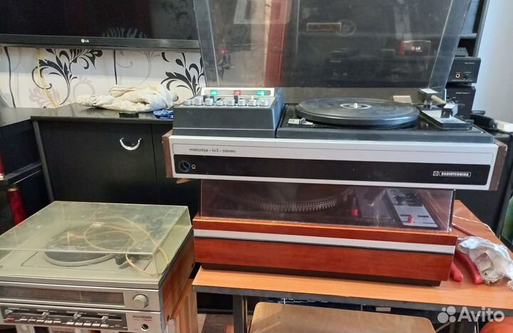 Проигрыватель винила Мелодия-103-стерео