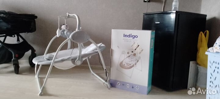 Качели детские автоматические