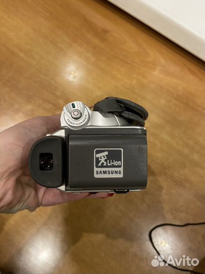 Видеокамера