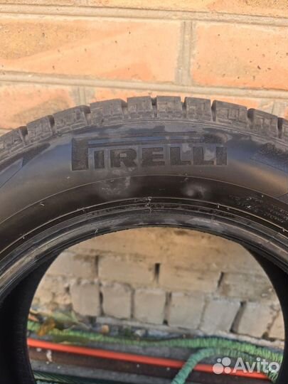 Pirelli Ice Zero FR 185/65 R15