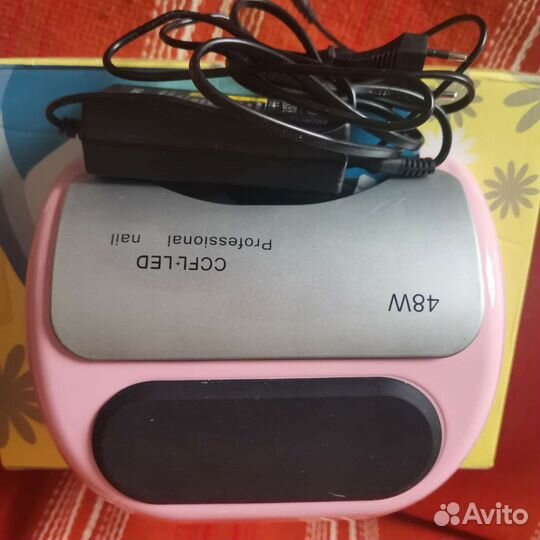 Лампа для маникюра