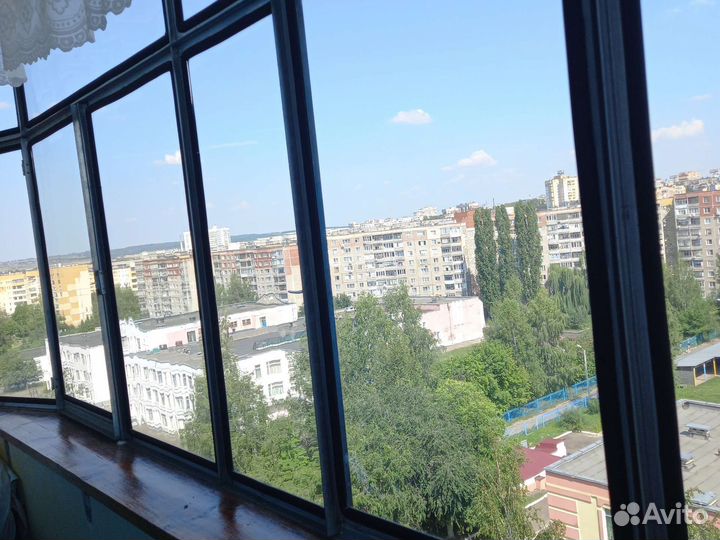 Стекло для окна бу