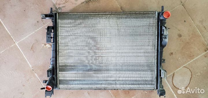 Радиатор основной охлаждения Renault, LADA