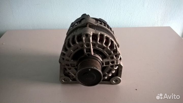 Генератор Ниссан X-Trail Б/У