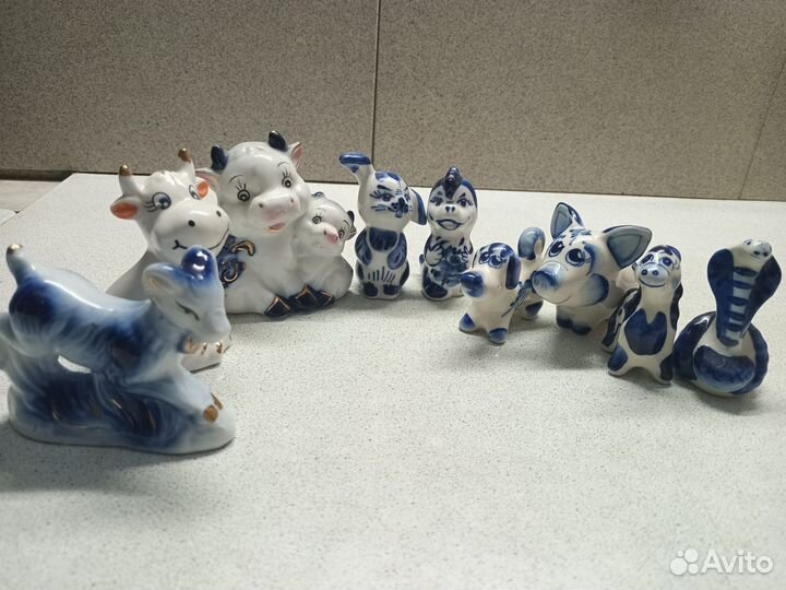 Фигурки гжель