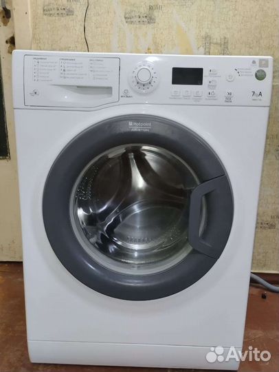 Стиральная машина Hotpoint Ariston 7кг