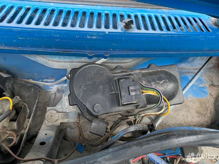 Моторчик стеклоочистителя Opel Ascona C