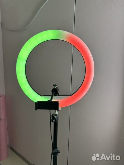Кольцевая лампа