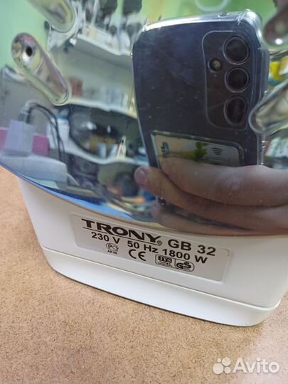 Утюг Trony 1800w