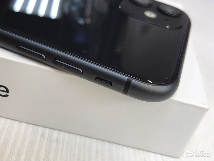 iPhone 11 корпус