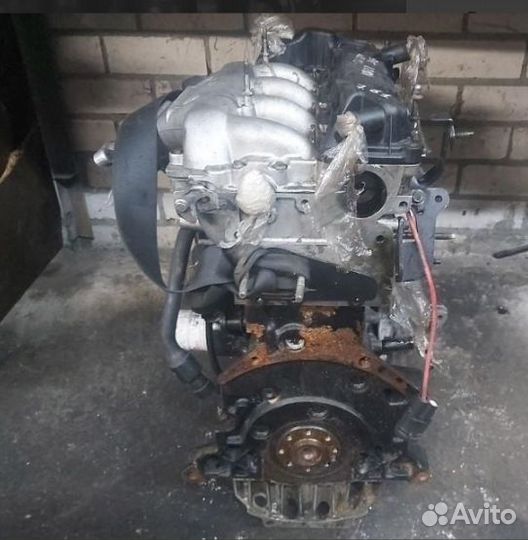 Двигатель Peugeot 807 2.2 4HX