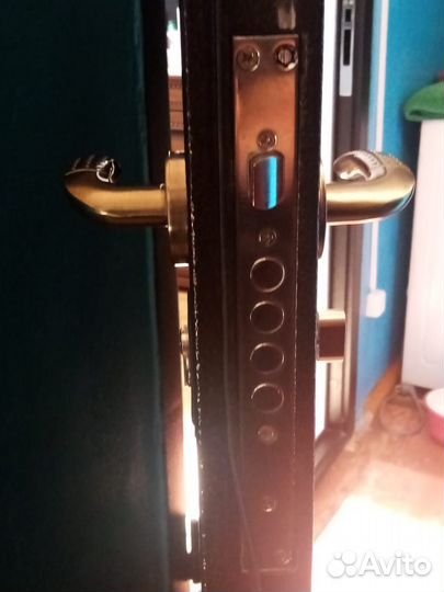 Вскрытие замков,дверей,сейфы, авто,замена замков