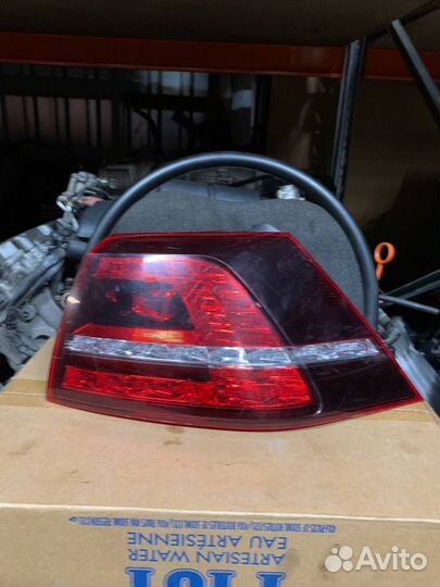 Правый задний фонарь Фольксваген Golf 7 GTI