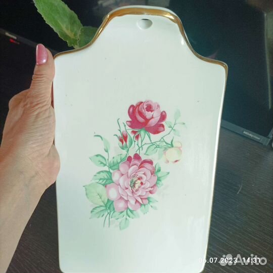 Фарфоровая сырная доска