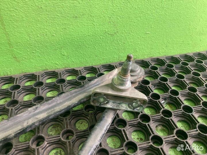 Трапеция стеклоочистителя DAF XF105