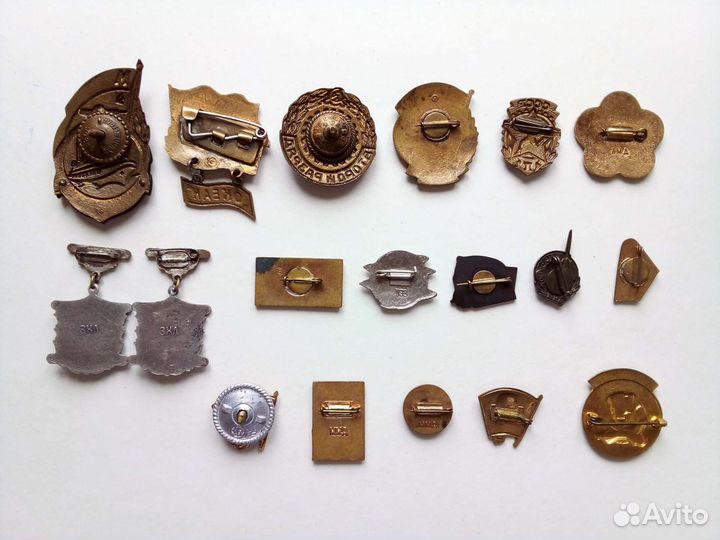 Тяжелые значки СССР