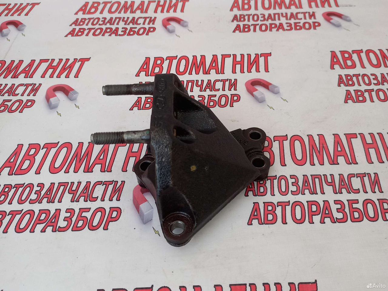 Кронштейн двигателя правый Киа Сид 2 JD G4FD