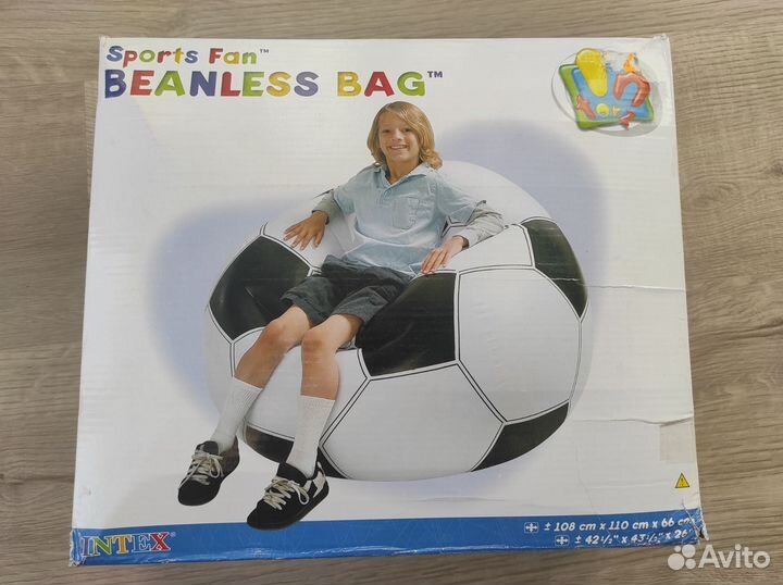 Надувное кресло Intex Футбольный мяч 108х110х66 см