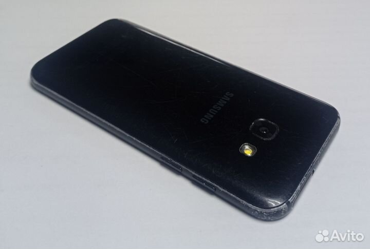 Samsung Galaxy A3 2/16Gb