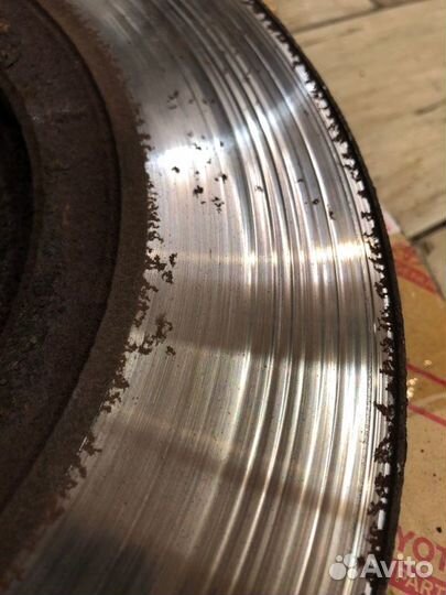 Диск тормозной передний Lexus Rx350 2009-2014 3.5