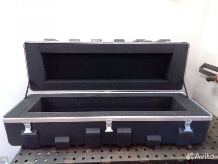 Пластиковый кейс