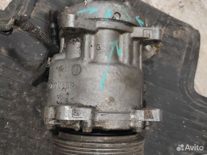 Компрессор кондиционера Peugeot 206