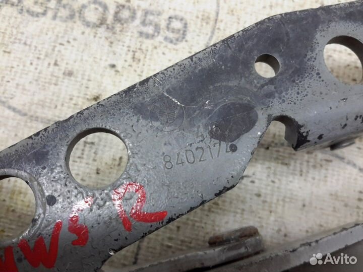 Петля капота BMW X5 E53