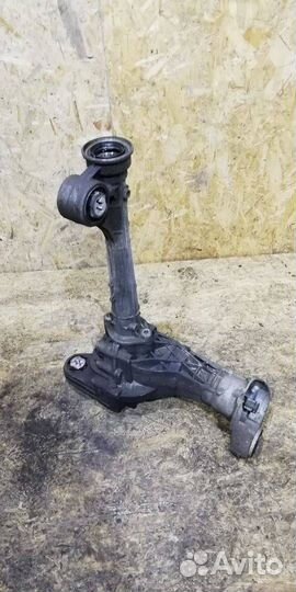 Редуктор переднего моста Volkswagen Touareg 2 2012