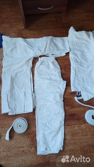 Продам кимоно, имеется 2 шт, Хорошее состояние