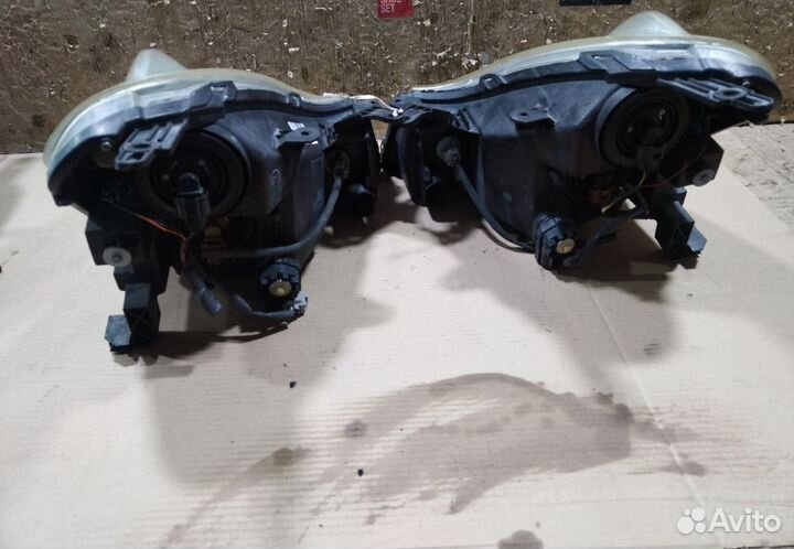 Фары Nissan Bluebird Sylphy KG11