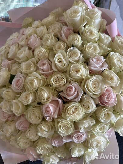 Букеты из 101 розы