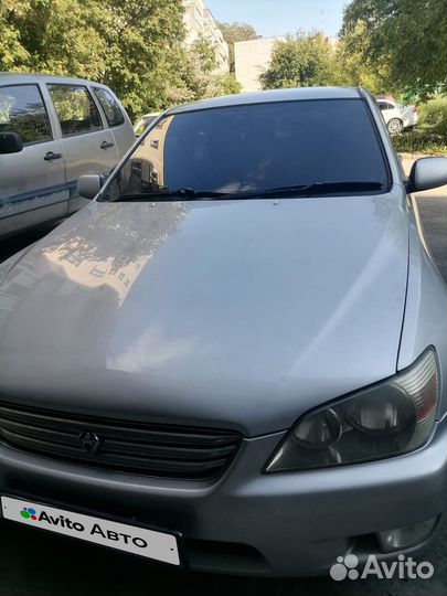 Toyota Altezza 2.0 AT, 2001, 200 000 км