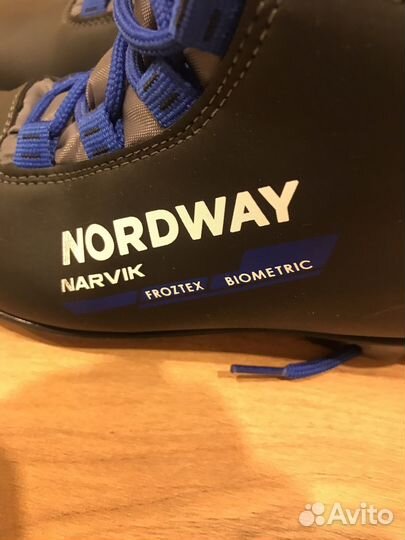 Ботинки лыжные на мальчика