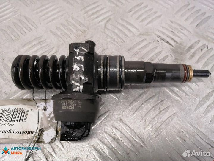 Форсунка Volkswagen Jetta 5 2006 038130073AG