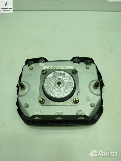 Подушка безопасности (Airbag) водителя 3b0880201am на Volkswagen Passat B5