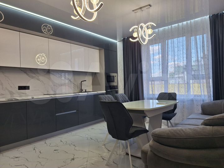 4-к. квартира, 81 м², 20/25 эт.