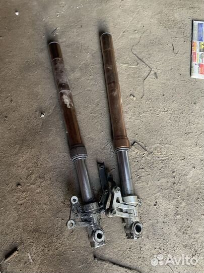 Амортизатор на мотоцикл