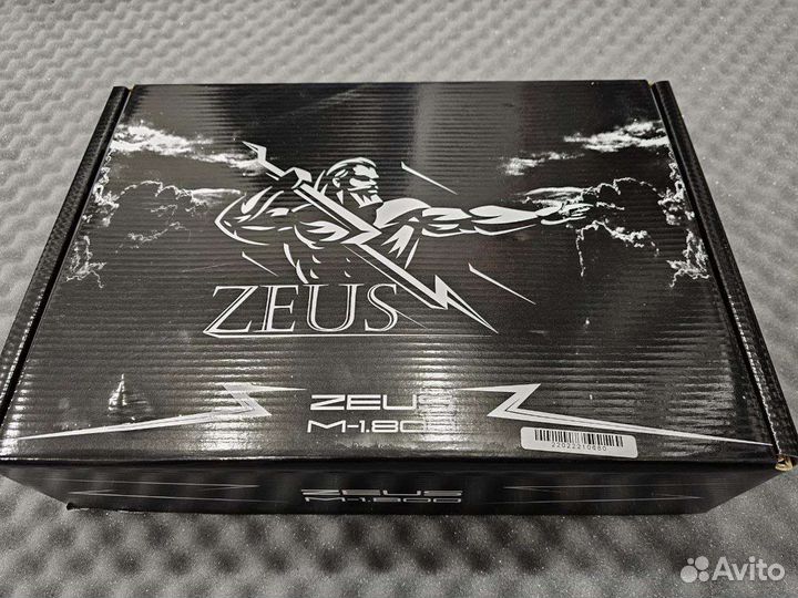 Моноблок Zeus 1.800