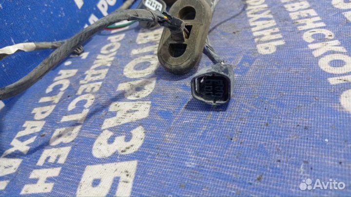 Проводка двери Mitsubishi Lancer 9 седан 4G18 2003