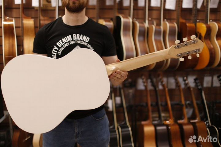 Акустическая гитара Амистар M-313-WH