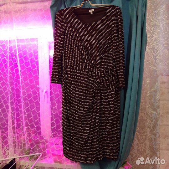 Платья женские 50-52 р