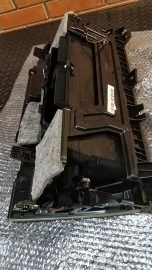 Отделение для перчаток в сборе Range Rover 2013