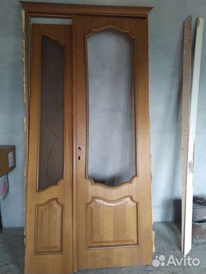 Дверь входная деревянная бу