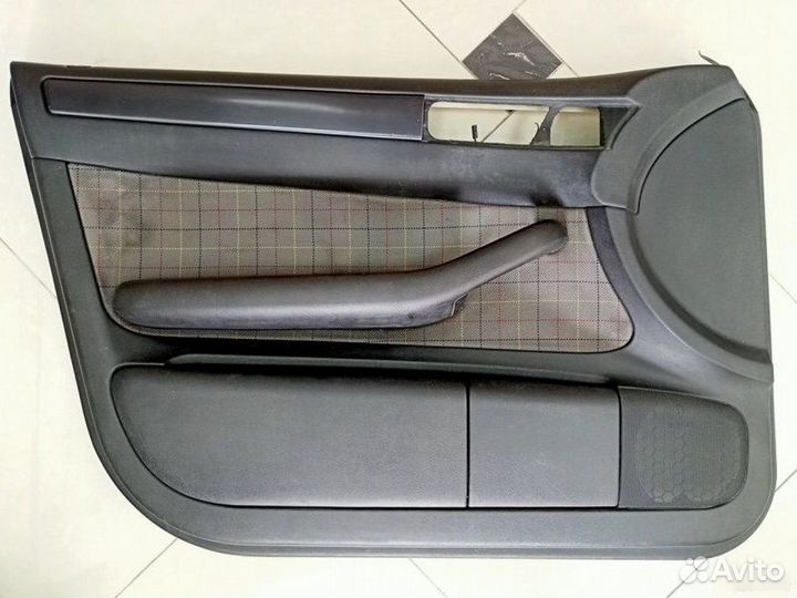 Обшивки дверей Audi 2000-2005