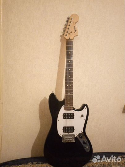 Электрогитара Fender Squier Mustang