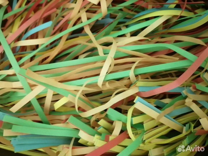 Бумажный наполнитель для подарков