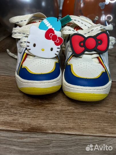 Old order hello kitty