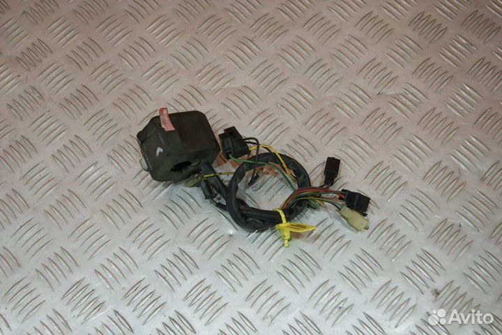 Пульт левый Yamaha FZX250 zeal