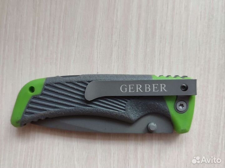Нож складной Gerber Bear Grylls 114. Новый